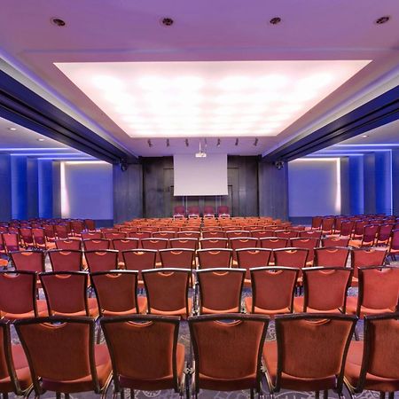 Sheraton Bucharest Hotel Kültér fotó The Grand Ballroom
