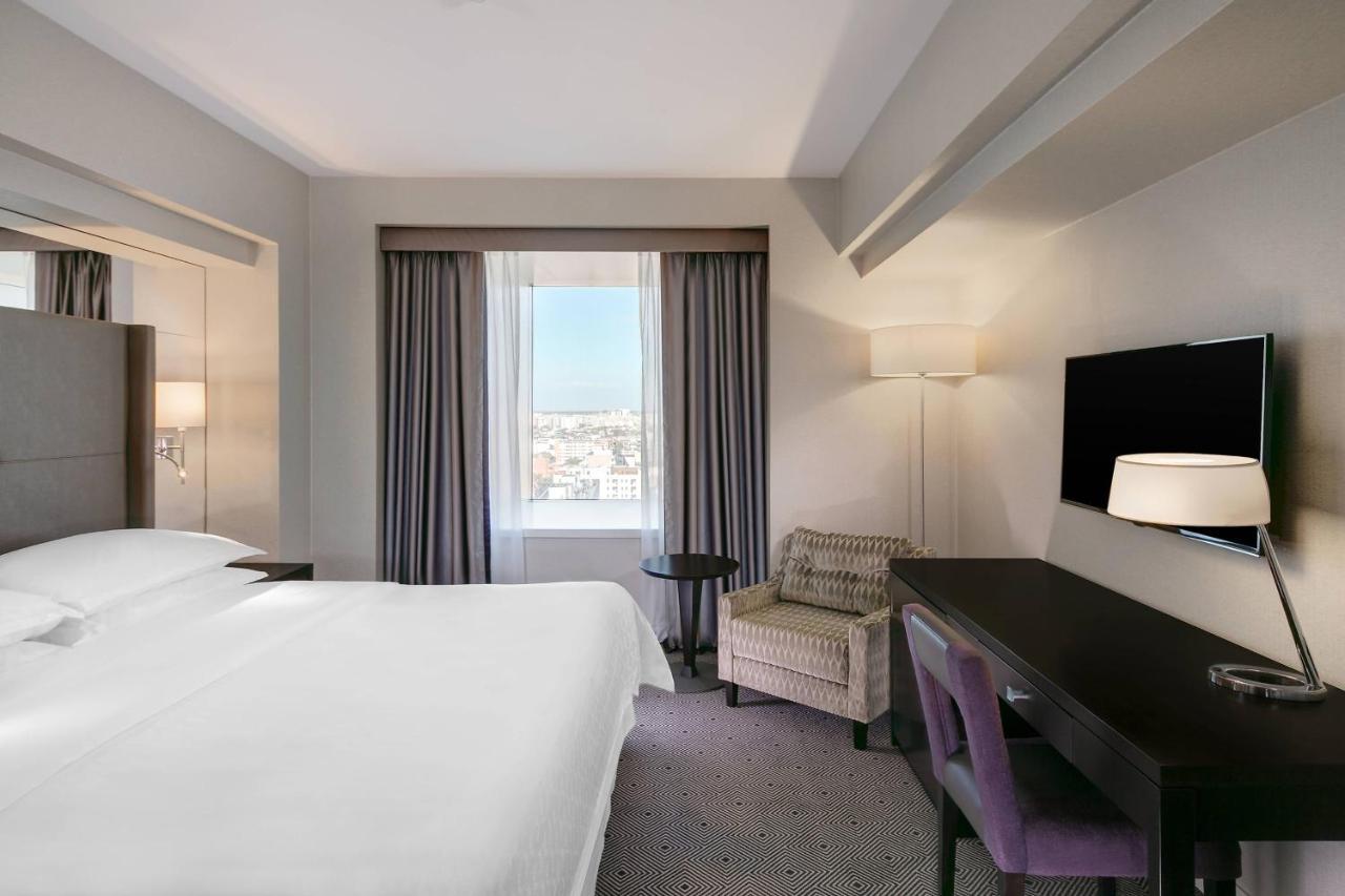 Sheraton Bucharest Hotel Kültér fotó