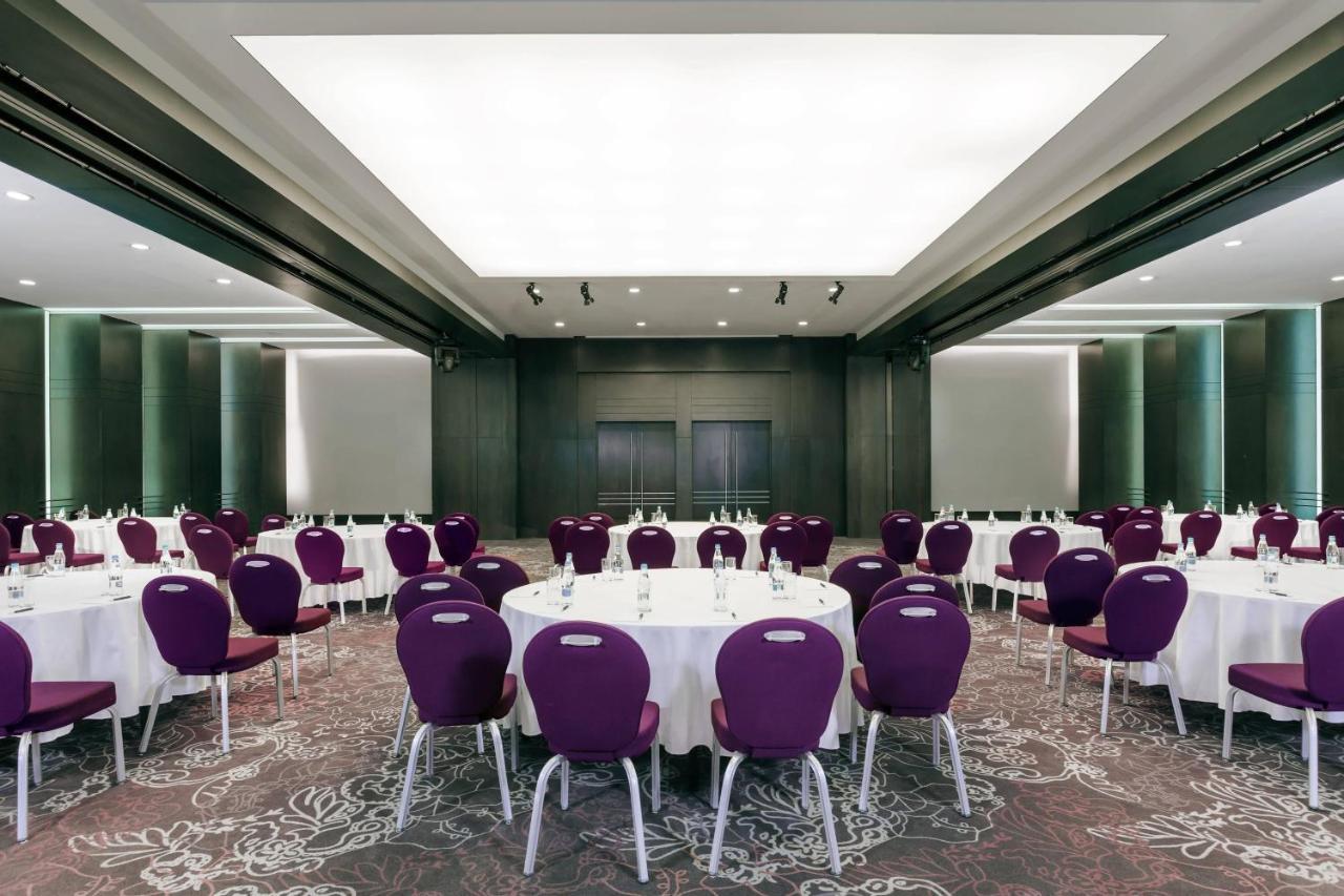 Sheraton Bucharest Hotel Kültér fotó The ballroom