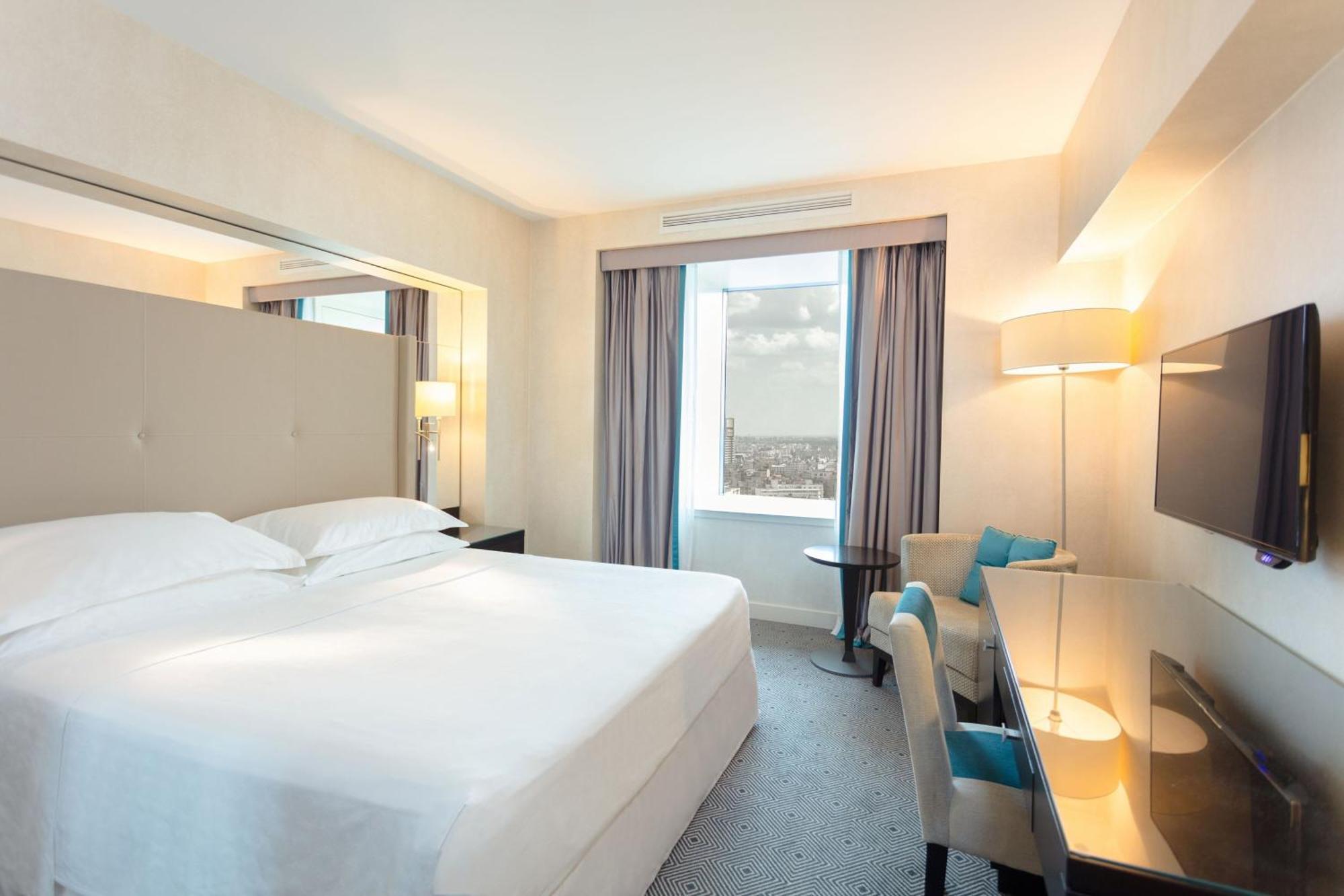 Sheraton Bucharest Hotel Kültér fotó