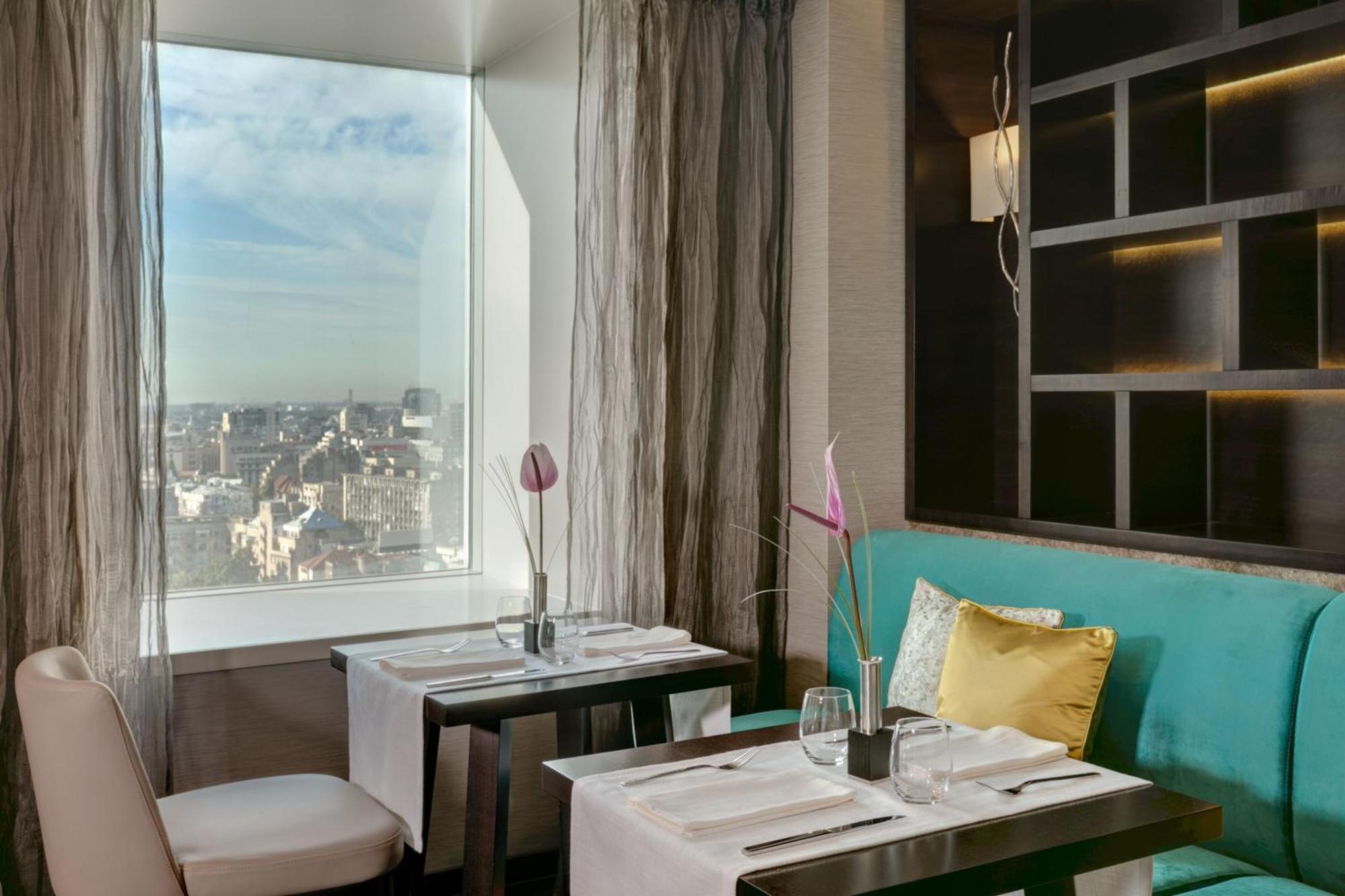 Sheraton Bucharest Hotel Kültér fotó
